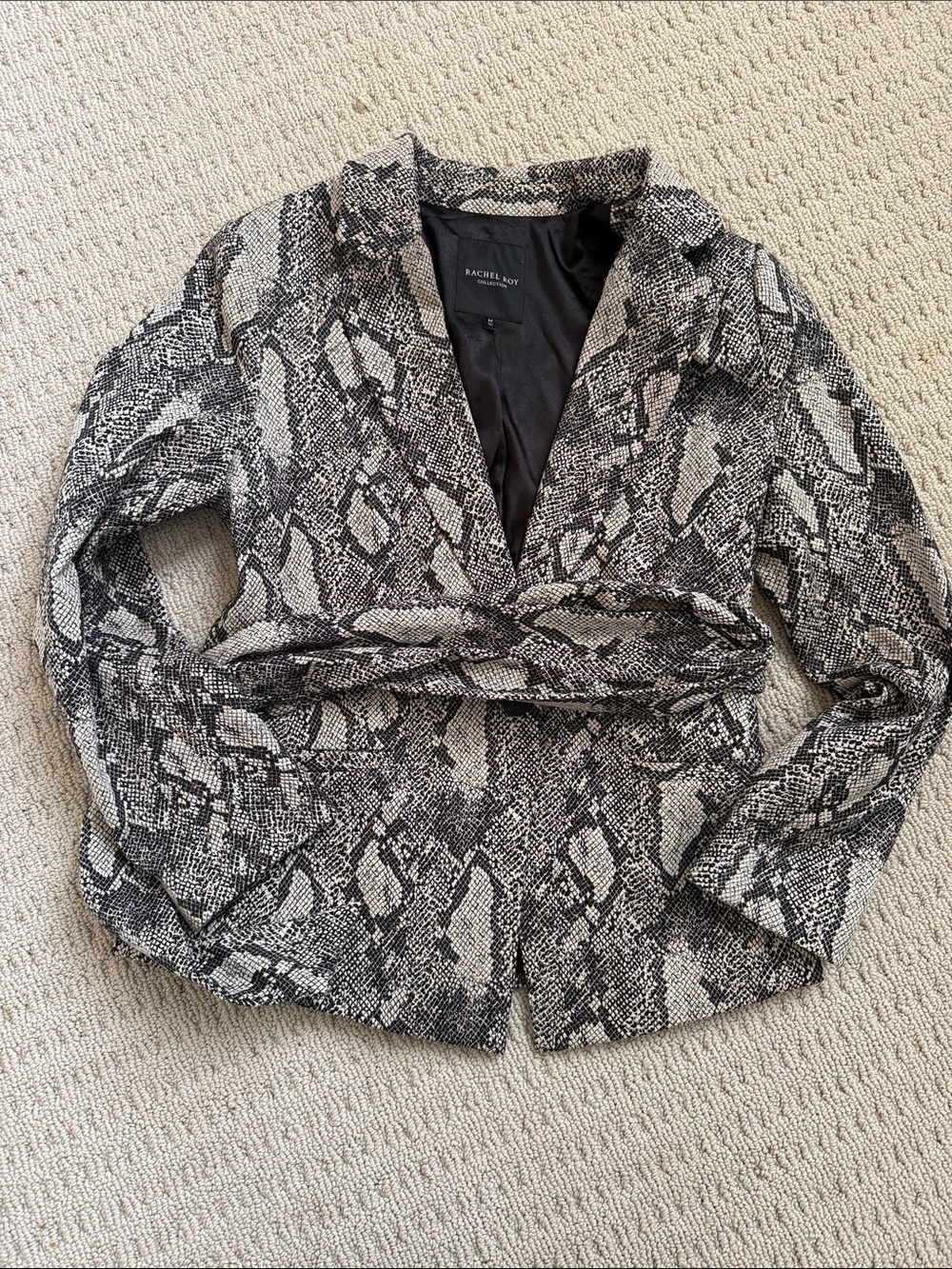 RACHEL Rachel Roy Black & White Snake Print Blazer